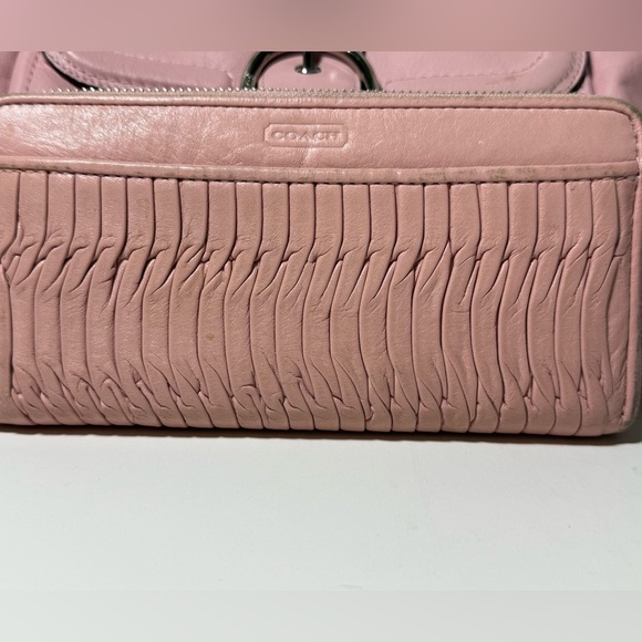 Coach Pink Leather Wallet - Picture 12 of 12
